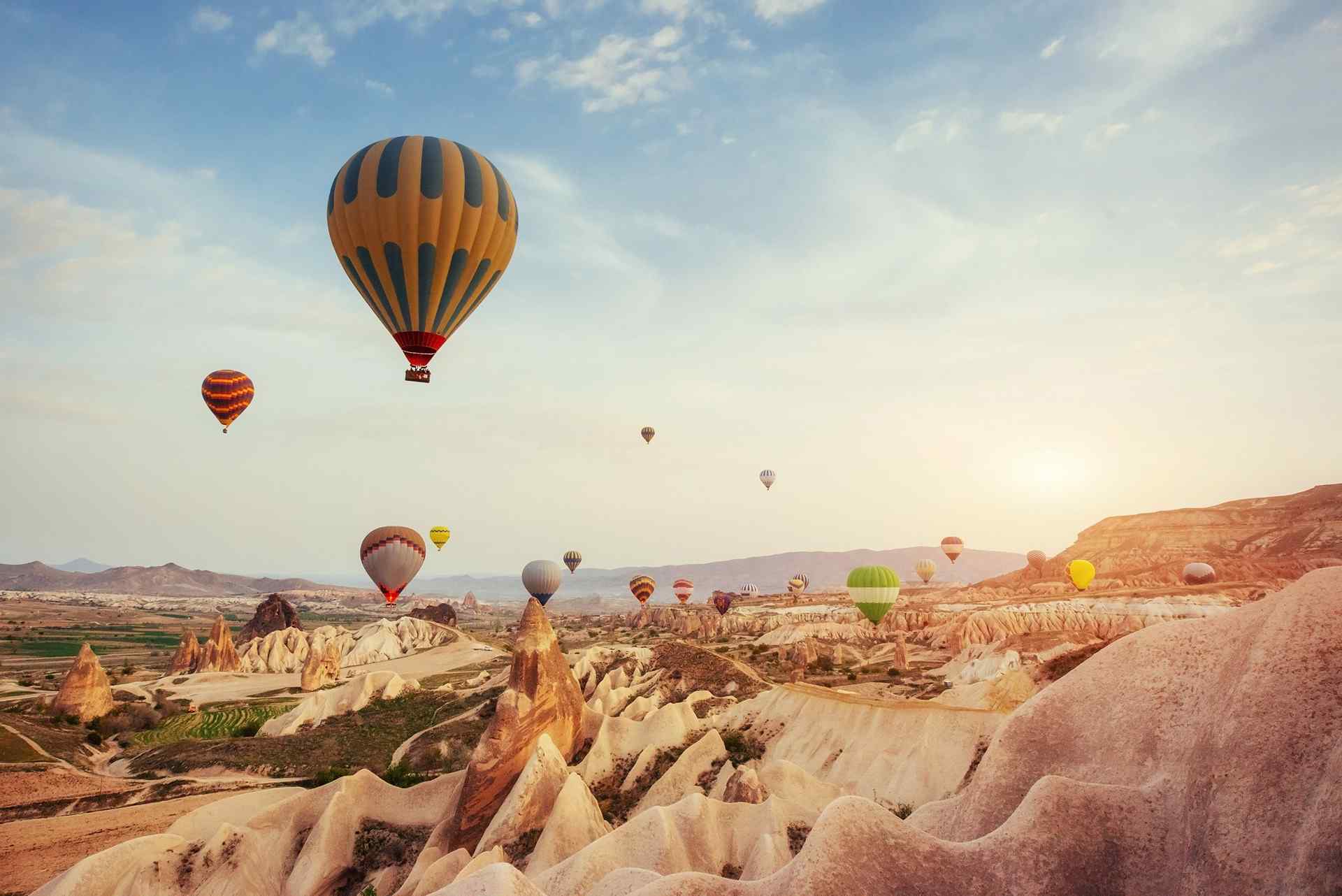The Top Guided Hiking Tours in Cappadocia: Which One is Right for You?