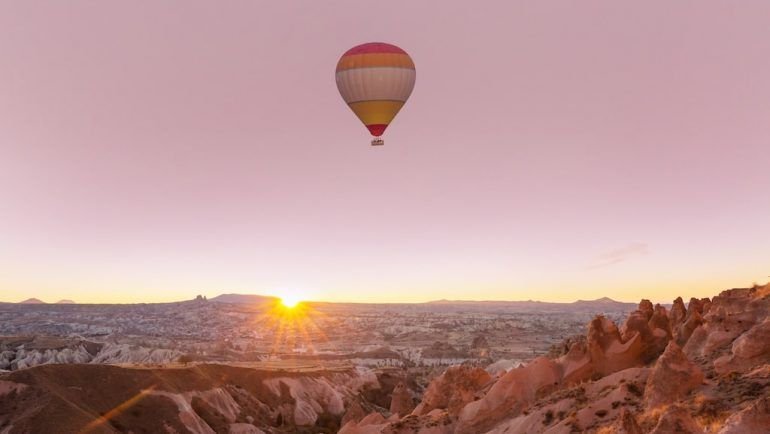 hot air balloons in cappadocia